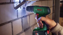 Bosch Akku Skruemaskine 18V-40 - incl 2x1,5 Ah batterier