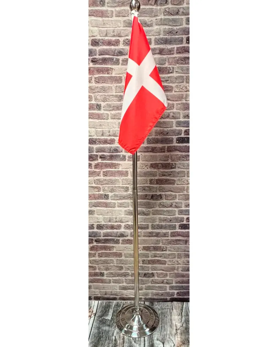 Flagstang justérbar 108-192 cm - Forkromet stål