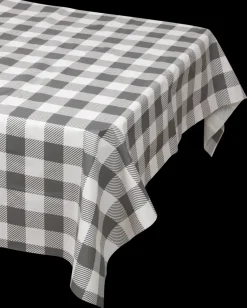 Nakano Dug 137 x 183 cm