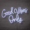 Neonskilt Good Vibes Only H. 40 x B. 61 cm