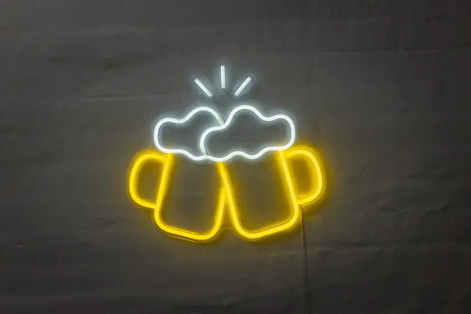Neonskilt Ølkrus H. 37 x B. 40 cm