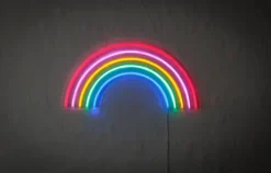 Neonskilt Regnbue H. 32 x B. 63 cm
