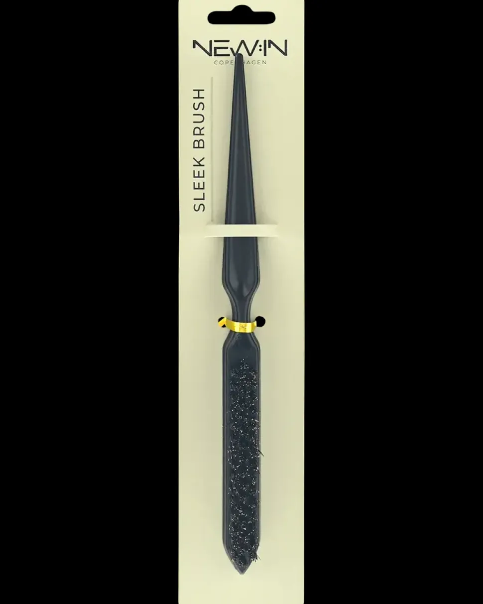 NEW:IN Sleek/styling brush