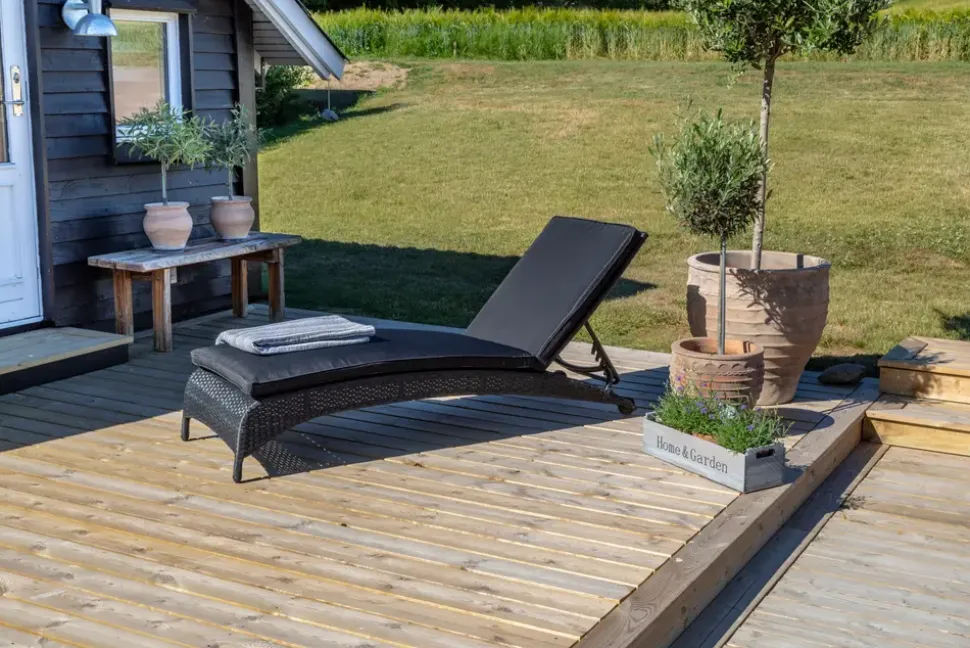 Solvogn polyrattan med hynde